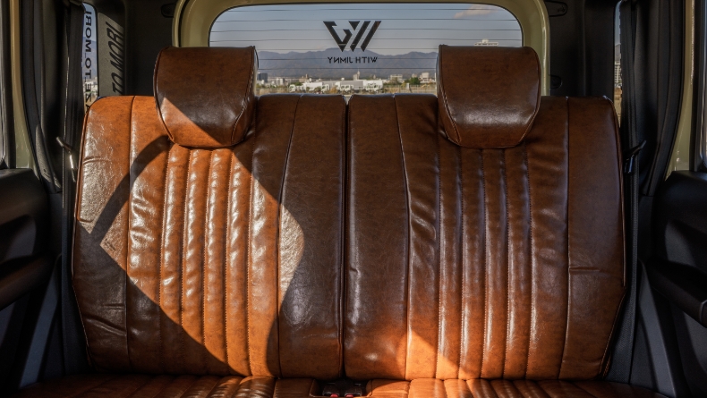 シートカバー取り付け後（後列）