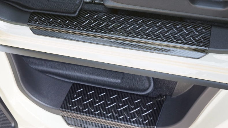 縞鋼板柄 カーボン調