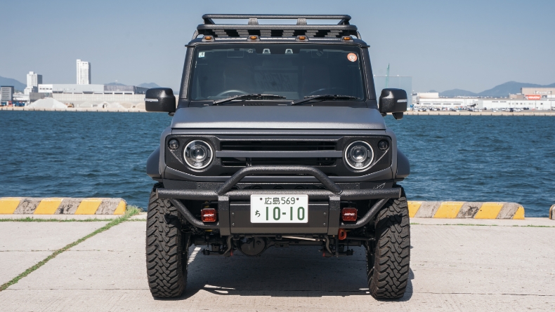ジムニーノマドのフロント外装カスタムバンパー・グリル・ヘッドライト